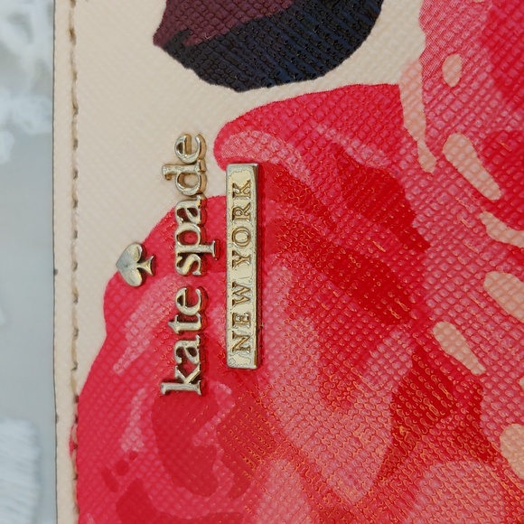 Kate Spade Cameron Street Roses Stacy Pink Saffiano Leather Bifold Wallet - Picture 3 of 17